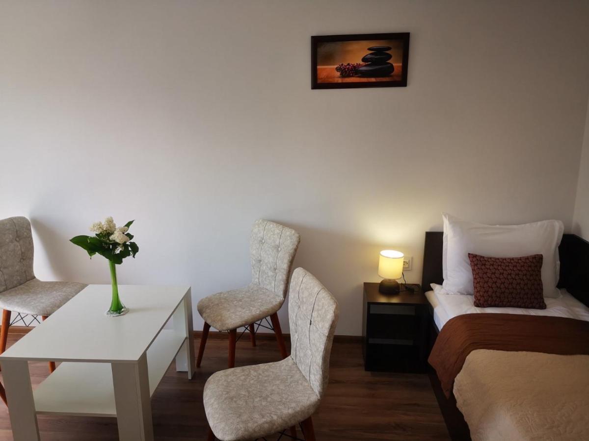 Saint Maria Guest House Velingrad Eksteriør bilde