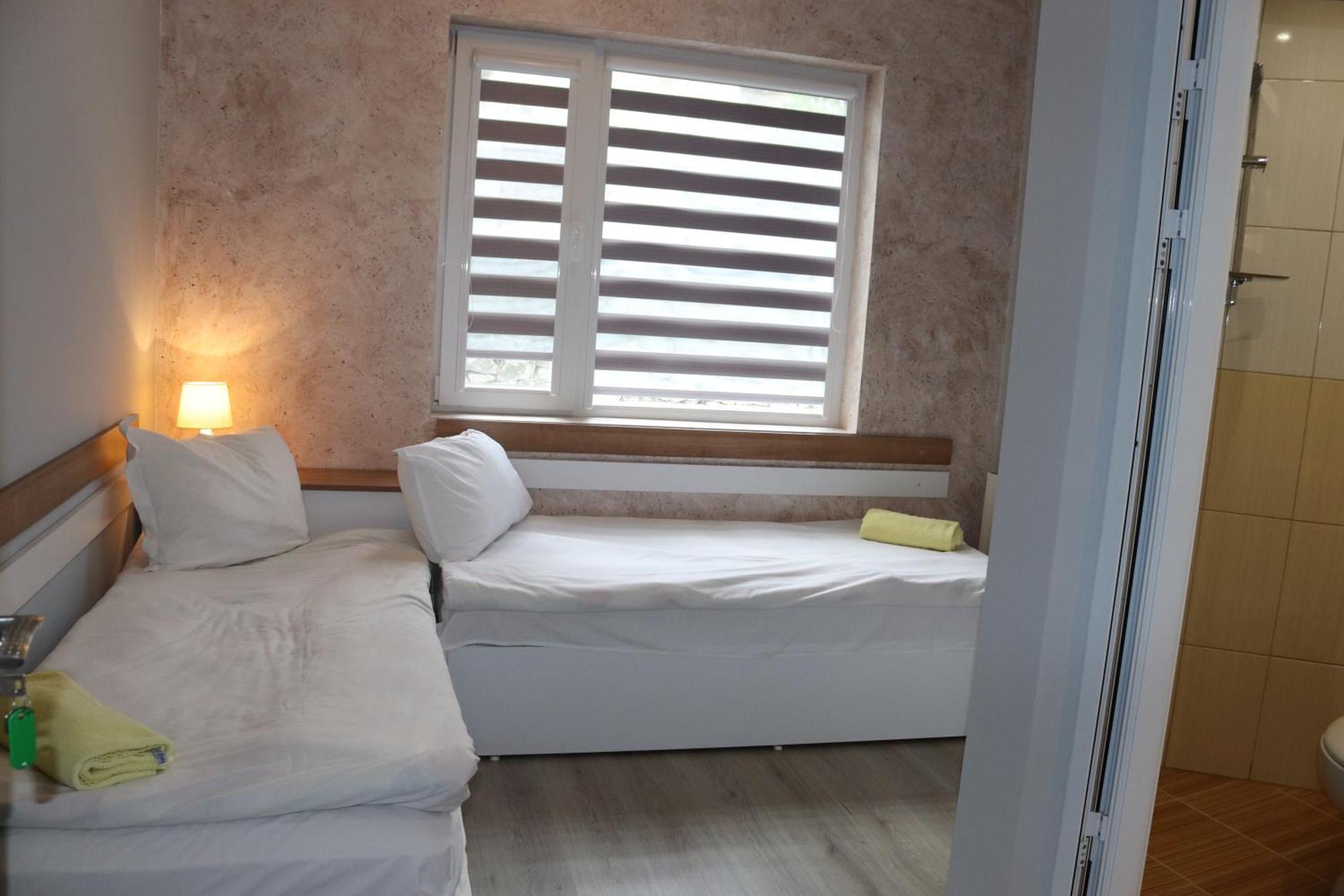 Saint Maria Guest House Velingrad Eksteriør bilde