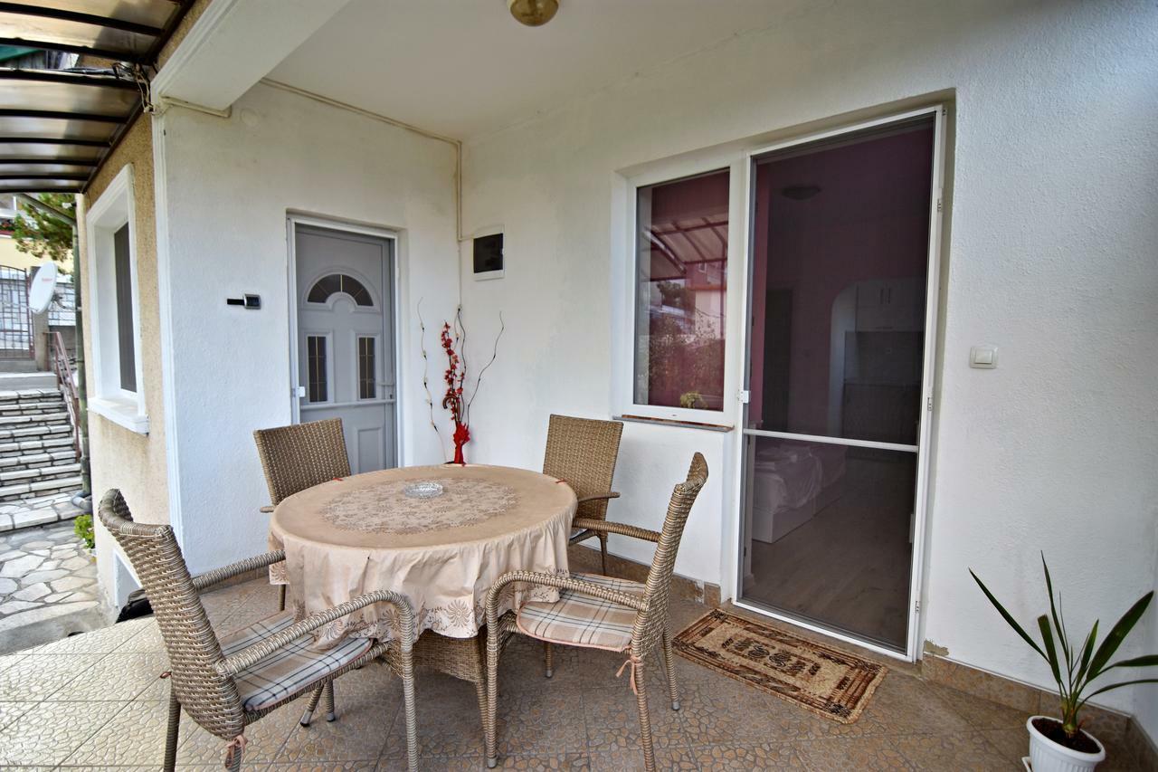 Saint Maria Guest House Velingrad Eksteriør bilde