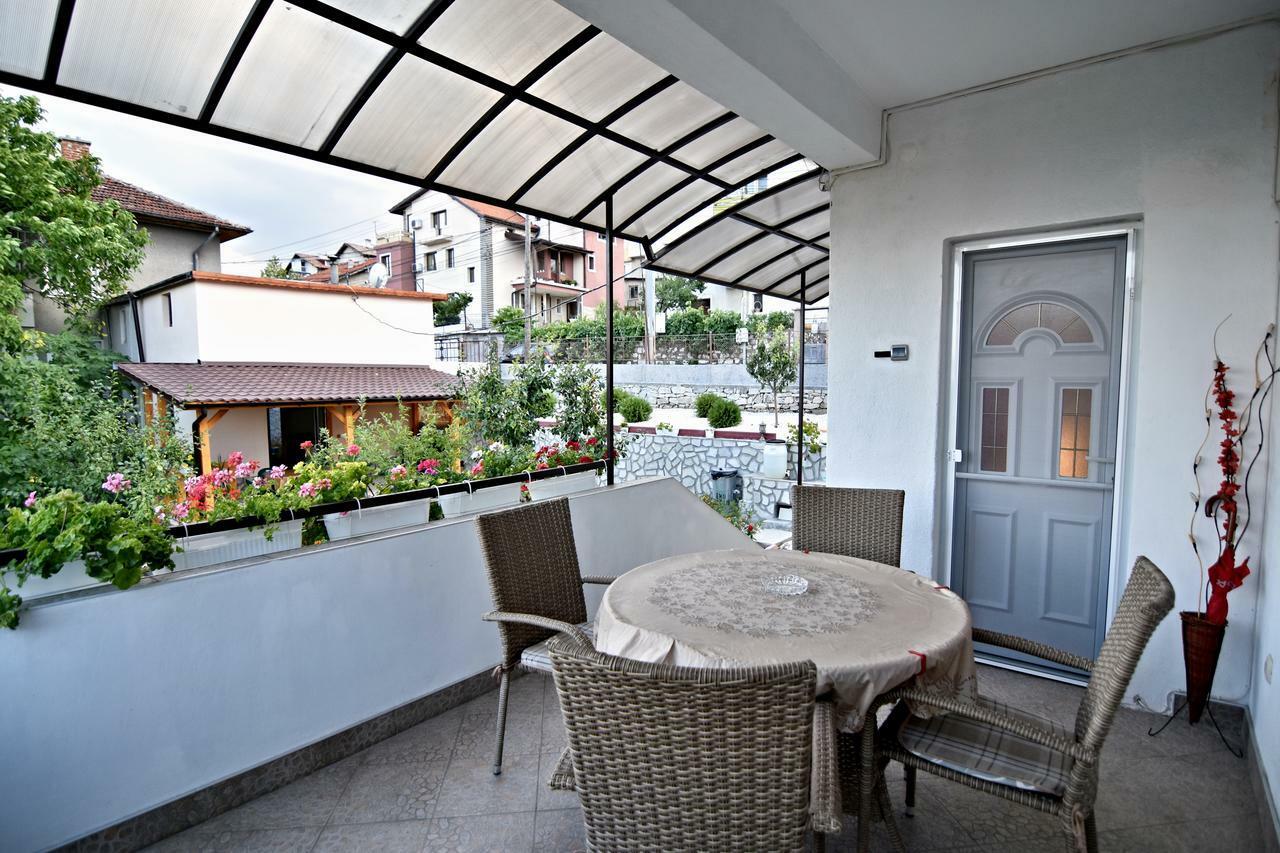 Saint Maria Guest House Velingrad Eksteriør bilde